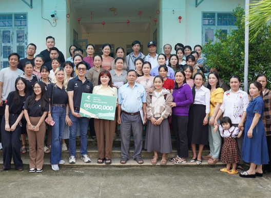 Standing with Phu Yen: Katalians deliver hope after devastating floods